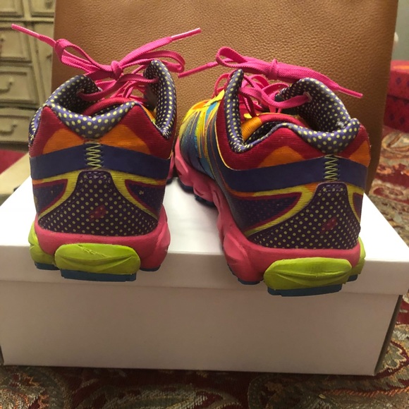 Sneakers/Tennis Shoes - Picture 3 of 5